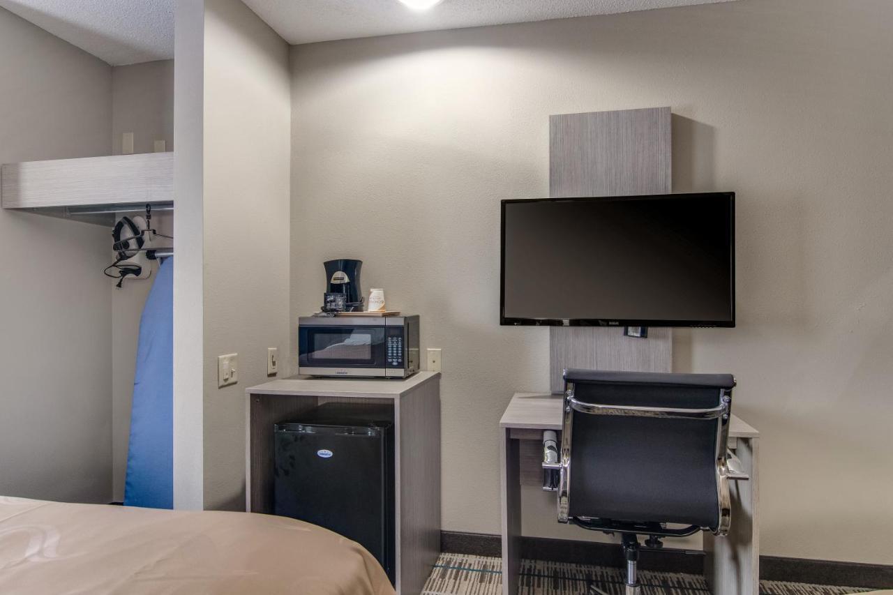 Quality Inn & Suites Grove City-Outlet Mall Екстериор снимка