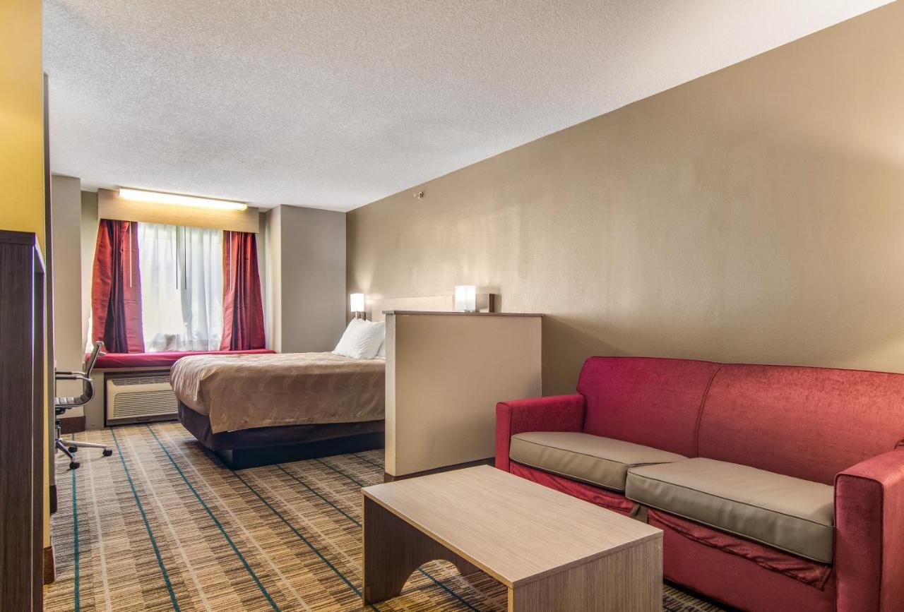 Quality Inn & Suites Grove City-Outlet Mall Екстериор снимка